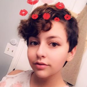 Meet your Posher, Brianna